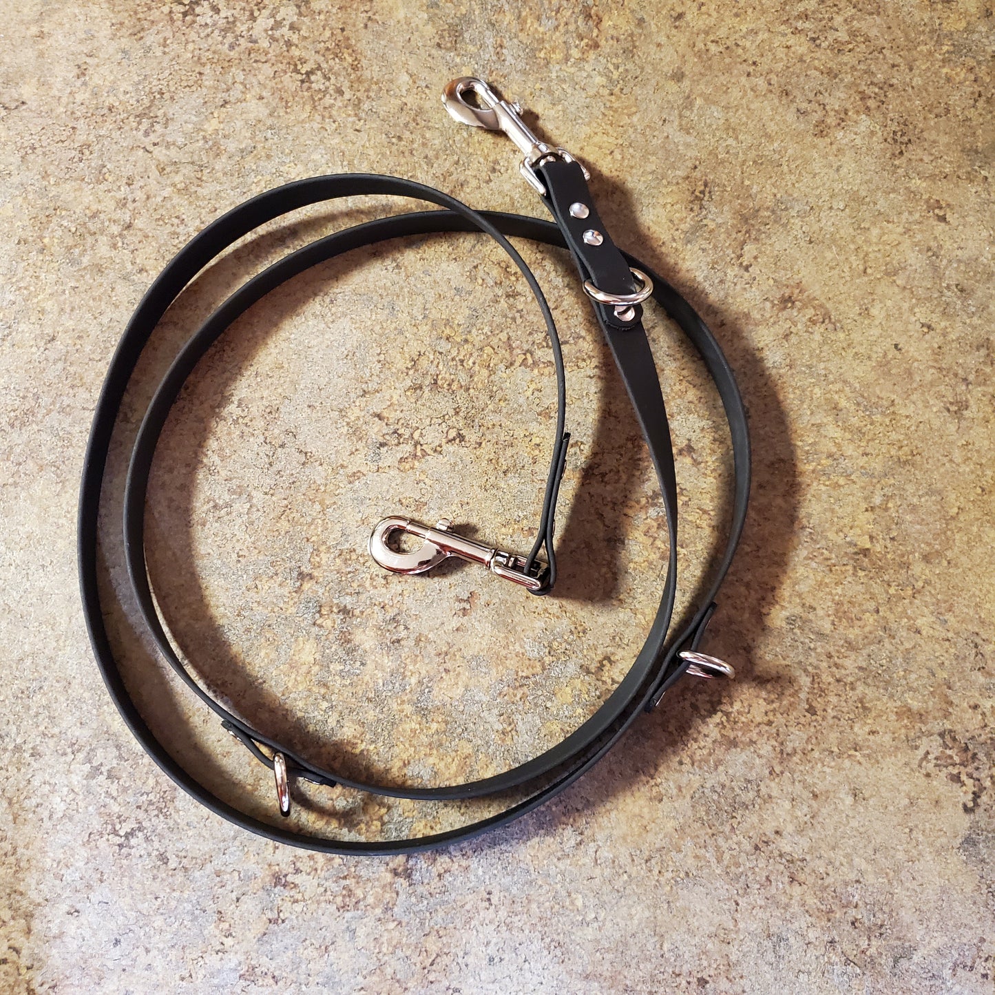 6' Police/Military Lead